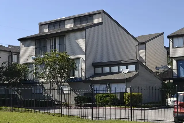 Duplexes in Melbourne